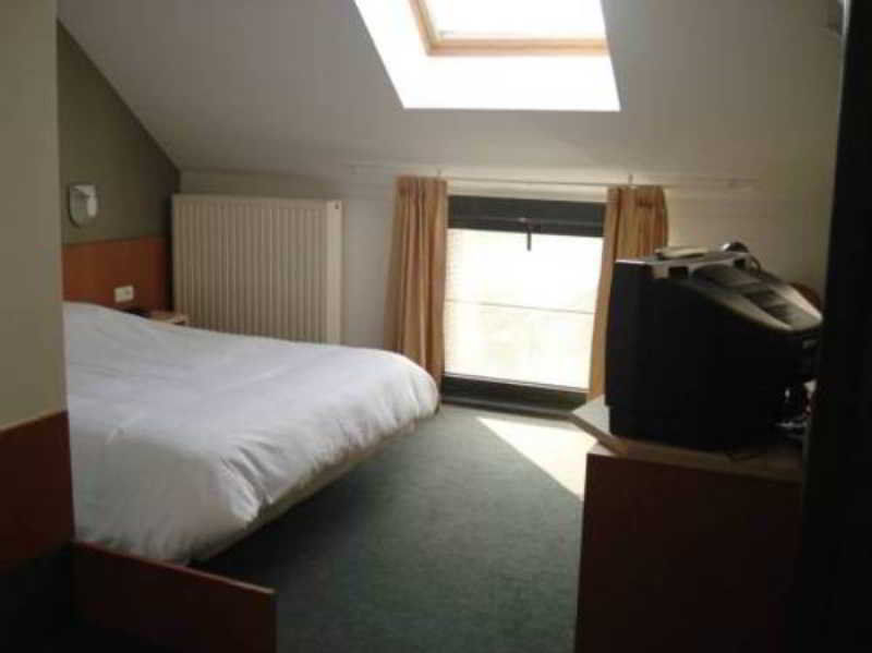 Hobbit Hotel Brussels Airport 자벤템 외부 사진